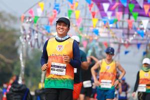 BIB: 42937
                            <button type="button" onclick="openModal(9916006)" class="btn btn-primary btn-sm float-right btn-popup" data-toggle="modal" data-target=".modal-high-quality">
                        <i class="fas fa-shopping-cart"></i> Add to Cart
                    </button>
                                            <button type="button" onclick="isThisMe(9916006, true)" class="btn btn-success btn-sm float-right btn-popup btn-isme hidden" data-toggle="tooltip" data-placement="bottom" title="นี่คือรูปของคุณใช่ไหม คลิกที่นี่เพื่อเอาเข้าอัลบั้ม">
                        <i class="fas fa-plus"></i> Add to album
                    </button>
                    <button type="button" onclick="isThisMe(9916006, false)" class="btn btn-warning btn-sm float-right btn-popup btn-isnotme hidden">
                        <i class="fas fa-ban"></i> Remove from album
                    </button>